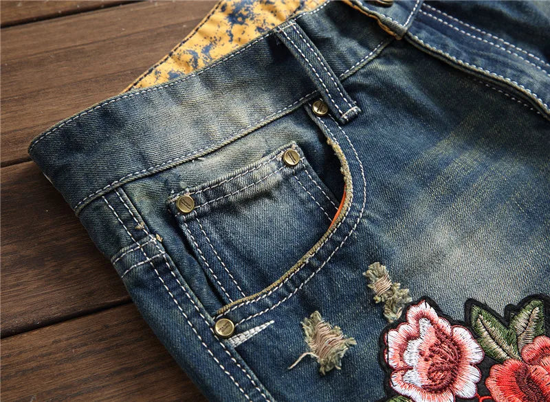 New Fashion Designer Men Jeans Famous Brand Italian luxury Rose Embroidered Jeans Slim Fit Mens Printed Jeans Biker Denim Pants