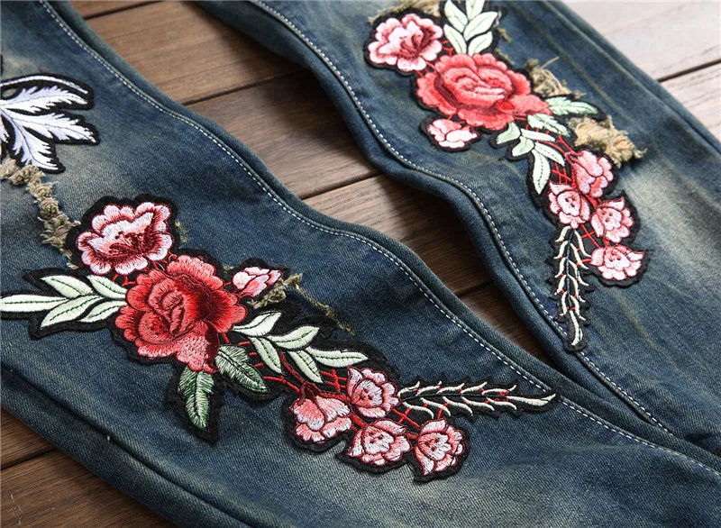 New Fashion Designer Men Jeans Famous Brand Italian luxury Rose Embroidered Jeans Slim Fit Mens Printed Jeans Biker Denim Pants